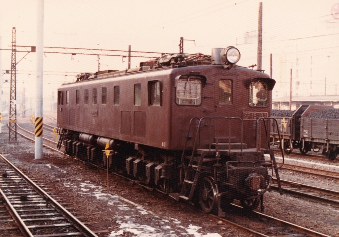 国鉄EF15形電気機関車 EF15 107 鉄道フォト・写真 by レフカーボさん 立川駅：1980年01月20日00時ごろ