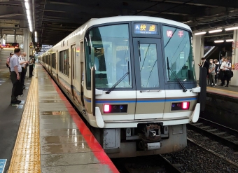 JR西日本221系電車 クモハ221-65 鉄道フォト・写真 by Yoshi＠LC5820さん 茨木駅：2021年07月15日06時ごろ