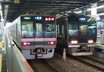 JR西日本321系電車 クモハ321-22 鉄道フォト・写真 by Yoshi＠LC5820さん 高槻駅：2021年06月10日04時ごろ