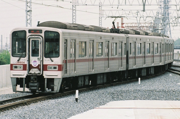 東武鉄道 東武30000系電車 フラワーエクスプレス 36604 鉄道フォト・写真 by Yoshi＠LC5820さん 太田駅 (群馬県)：2006年05月05日00時ごろ