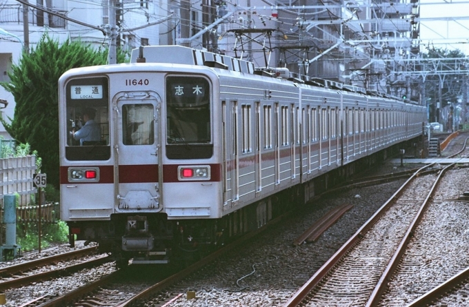 東武鉄道 東武10000系電車 11640 鉄道フォト・写真 by Yoshi＠LC5820さん 上板橋駅：2009年07月24日00時ごろ