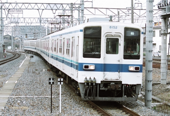 東武鉄道 東武8000系電車 8152 鉄道フォト・写真 by Yoshi＠LC5820さん 春日部駅：2007年02月11日00時ごろ