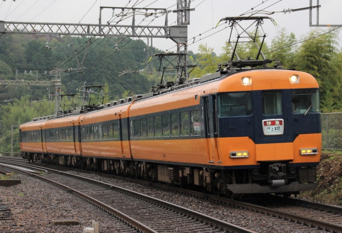 近畿日本鉄道 近鉄12200系電車 12237 伊賀神戸駅 (近鉄) 鉄道フォト 