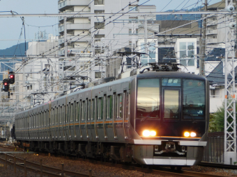 JR西日本 クモハ321-9 (321系 ) 車両ガイド | レイルラボ(RailLab)