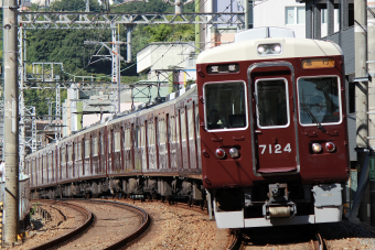 阪急電鉄 7124 (阪急7000系) 車両ガイド | レイルラボ(RailLab)