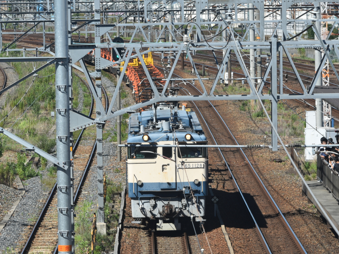 JR西日本 EF65 1128 (EF65形) 車両ガイド | レイルラボ(RailLab)