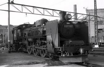 国鉄C57形蒸気機関車 C57-137 鉄道フォト・写真 by norikadさん 姫路駅：1970年03月08日00時ごろ
