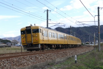 JR西日本 国鉄115系電車 鉄道フォト・写真 by norikadさん 上郡駅 (JR)：2018年12月08日13時ごろ