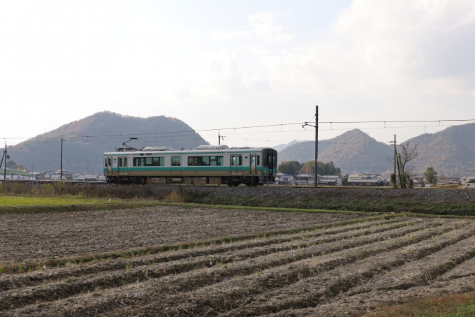 JR西日本125系電車 クモハ125形(Mc) 鉄道フォト・写真 by norikadさん 日本へそ公園駅：2021年11月20日13時ごろ