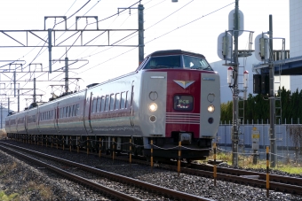 JR西日本 国鉄381系電車 鉄道フォト・写真 by norikadさん 総社駅 (JR)：2018年12月27日14時ごろ