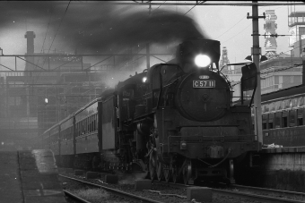 国鉄C57形蒸気機関車 C57-11 鉄道フォト・写真 by norikadさん 姫路駅：1971年08月16日00時ごろ