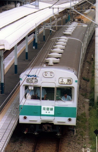 JR東日本 国鉄103系電車 鉄道フォト・写真 by norikadさん 日暮里駅 (JR)：1985年07月27日00時ごろ