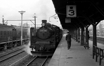 国鉄C57形蒸気機関車 C57-156 鉄道フォト・写真 by norikadさん 姫路駅：1972年02月10日00時ごろ