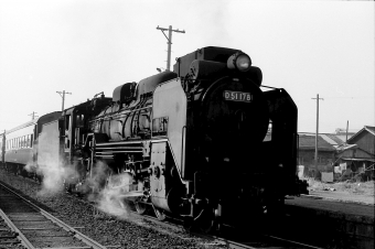 国鉄D51形蒸気機関車 D51-178 鉄道フォト・写真 by norikadさん 手原駅：1972年05月07日00時ごろ