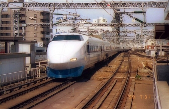 JR西日本 100系新幹線電車 鉄道フォト・写真 by norikadさん 新大阪駅 (JR)：1999年07月31日00時ごろ