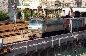 JR貨物 国鉄EF66形電気機関車 鉄道フォト・写真 by norikadさん 兵庫駅：1999年09月05日00時ごろ