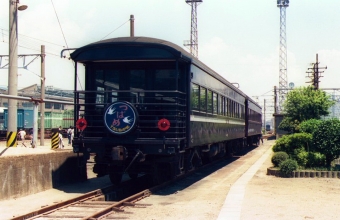 JR西日本 国鉄スハ32形客車 マイテ49形 マイテ49-2 鉄道フォト・写真 by norikadさん ：1987年07月26日00時ごろ