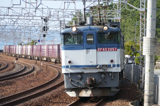 JR貨物 国鉄EF65形電気機関車 EF65-2057 鉄道フォト・写真 by norikadさん 須磨駅：2018年11月07日09時ごろ