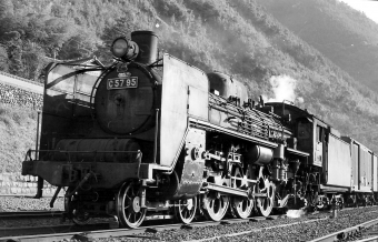 国鉄C57形蒸気機関車 C57-95 鉄道フォト・写真 by norikadさん 坂本駅：1972年12月31日00時ごろ