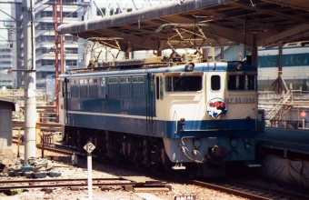 JR東日本 国鉄EF65形電気機関車 サロンエクスプレス踊り子(特急) EF65-1098 鉄道フォト・写真 by norikadさん 東京駅 (JR)：1987年07月26日00時ごろ