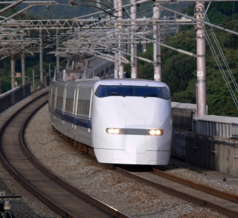 JR西日本 300系新幹線電車 鉄道フォト・写真 by norikadさん 相生駅 (兵庫県)：2008年09月23日07時ごろ