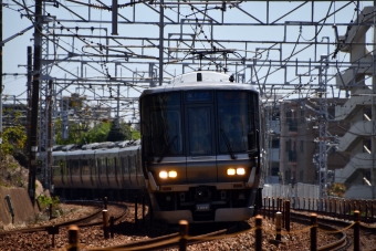 JR西日本223系電車 鉄道フォト・写真 by norikadさん 舞子駅：2019年05月08日11時ごろ