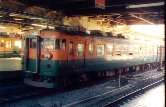 JR東日本 国鉄165系電車 鉄道フォト・写真 by norikadさん 東京駅 (JR)：1988年10月19日00時ごろ