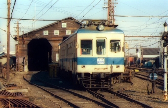 福井鉄道 鉄道フォト・写真 by norikadさん 北府駅：1988年12月31日00時ごろ