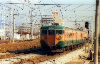 JR西日本 国鉄113系電車 鉄道フォト・写真 by norikadさん 鷹取駅：1989年01月07日00時ごろ