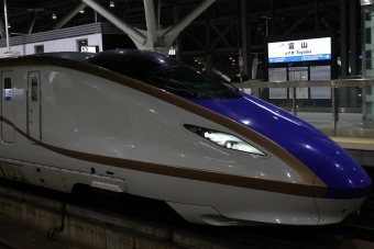JR東日本 E7・W7系新幹線電車 E725形(M1) 鉄道フォト・写真 by norikadさん 富山駅 (JR)：2022年11月28日17時ごろ