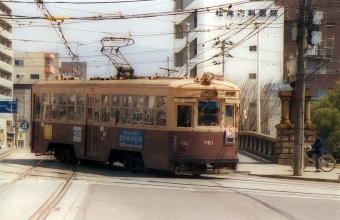 広島電鉄750形電車 761 鉄道フォト・写真 by norikadさん 的場町停留場：1990年03月27日00時ごろ