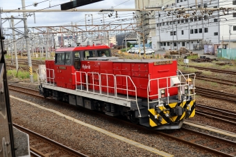 JR貨物HD300形機関車 4 鉄道フォト・写真 by norikadさん 南千住駅 (JR)：2019年10月20日13時ごろ
