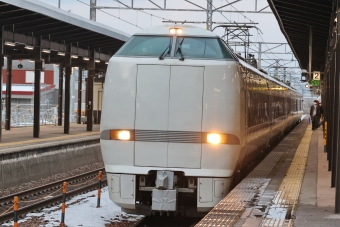 JR西日本 683系電車 鉄道フォト・写真 by norikadさん 加賀温泉駅 (JR)：2023年02月08日17時ごろ