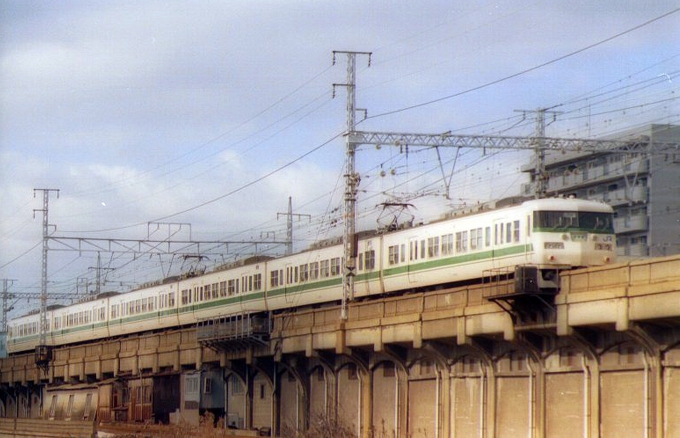 JR西日本 国鉄117系電車 鉄道フォト・写真 by norikadさん 兵庫駅：1990年03月04日00時ごろ