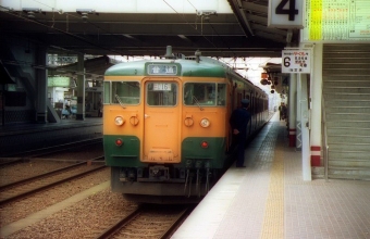 JR西日本 国鉄115系電車 鉄道フォト・写真 by norikadさん 倉敷駅：1990年03月18日00時ごろ