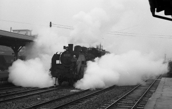 国鉄C11形蒸気機関車 C11-197 鉄道フォト・写真 by norikadさん 田川後藤寺駅 (JR)：1971年12月28日00時ごろ