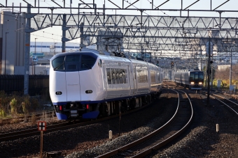 JR西日本281系電車 鉄道フォト・写真 by norikadさん 茨木駅：2019年12月25日09時ごろ