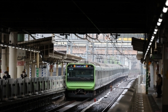 JR東日本E235系電車 鉄道フォト・写真 by norikadさん 上野駅 (JR)：2023年05月08日09時ごろ