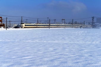 JR西日本 クロ683形 クロ683-4501 鉄道フォト・写真 by norikadさん 北鯖江駅：2018年01月16日08時ごろ