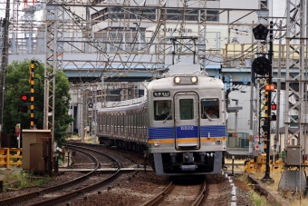 南海電鉄 6300系 6302 鉄道フォト・写真 by norikadさん 堺東駅：2019年10月05日11時ごろ