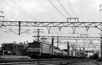 国鉄EF65形電気機関車 EF65-136 鉄道フォト・写真 by norikadさん 明石駅：1972年10月15日00時ごろ