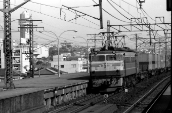 国鉄EF65形電気機関車 EF65-501 鉄道フォト・写真 by norikadさん 明石駅：1972年10月15日00時ごろ