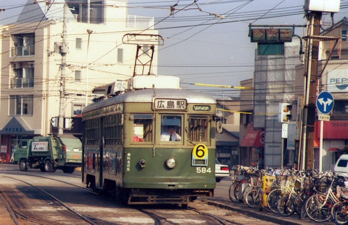 広島電鉄570形電車 584 鉄道フォト・写真 by norikadさん ：1987年12月29日00時ごろ