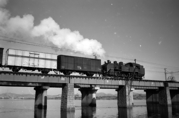 国鉄C11形蒸気機関車 C11-199 高砂駅 (兵庫県) 鉄道フォト・写真