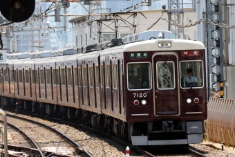 阪急電鉄 阪急7100形(M'c) 7120 鉄道フォト・写真 by norikadさん 十三駅：2024年06月14日11時ごろ