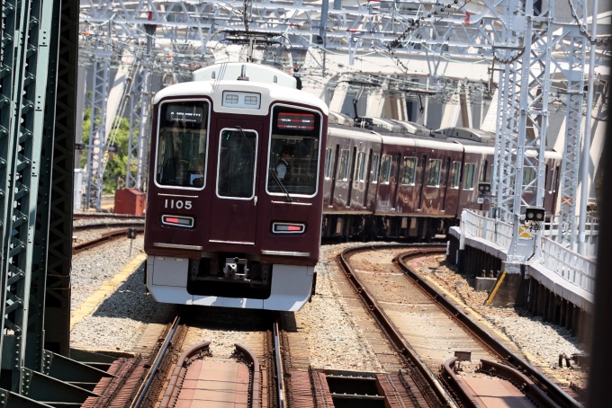 鉄道フォト・写真：阪急電鉄 阪急1000系電車(2代) 1105 中津駅 (大阪府|阪急) 鉄道フォト・写真 by norikadさん - 撮影日 2024/06/14 12:28