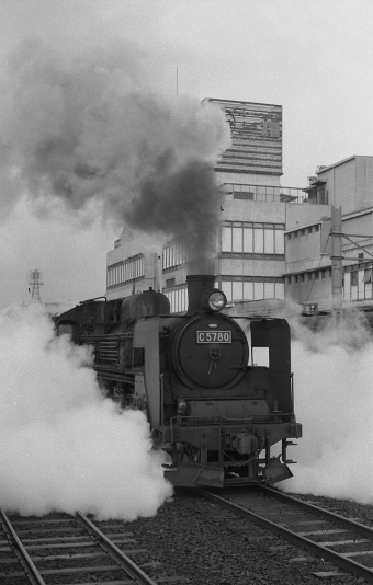 国鉄C57形蒸気機関車 C57 80 鉄道フォト・写真 by norikadさん 出雲市駅：1971年01月22日00時ごろ