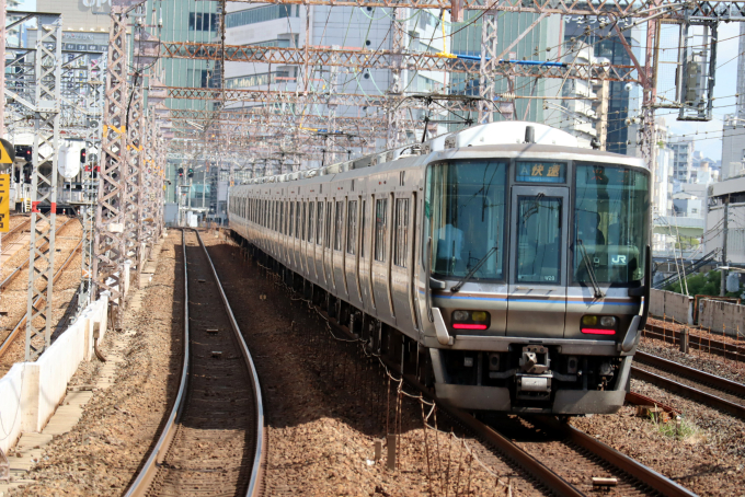 JR西日本 クモハ223-2042 (223系) 車両ガイド | レイルラボ(RailLab)