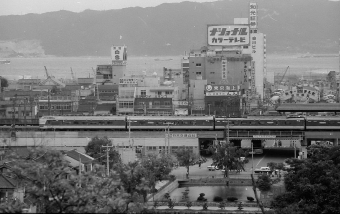 国鉄583系電車 鉄道フォト・写真 by norikadさん 明石駅：1971年06月19日00時ごろ