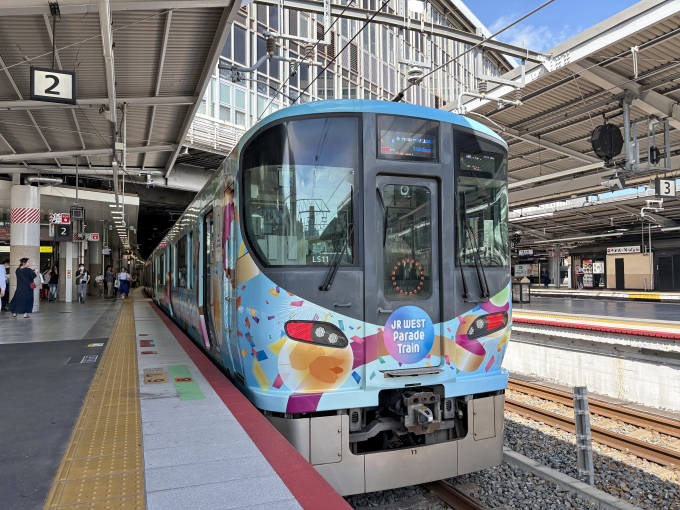 JR西日本 クモハ322-11 (323系) 車両ガイド | レイルラボ(RailLab)